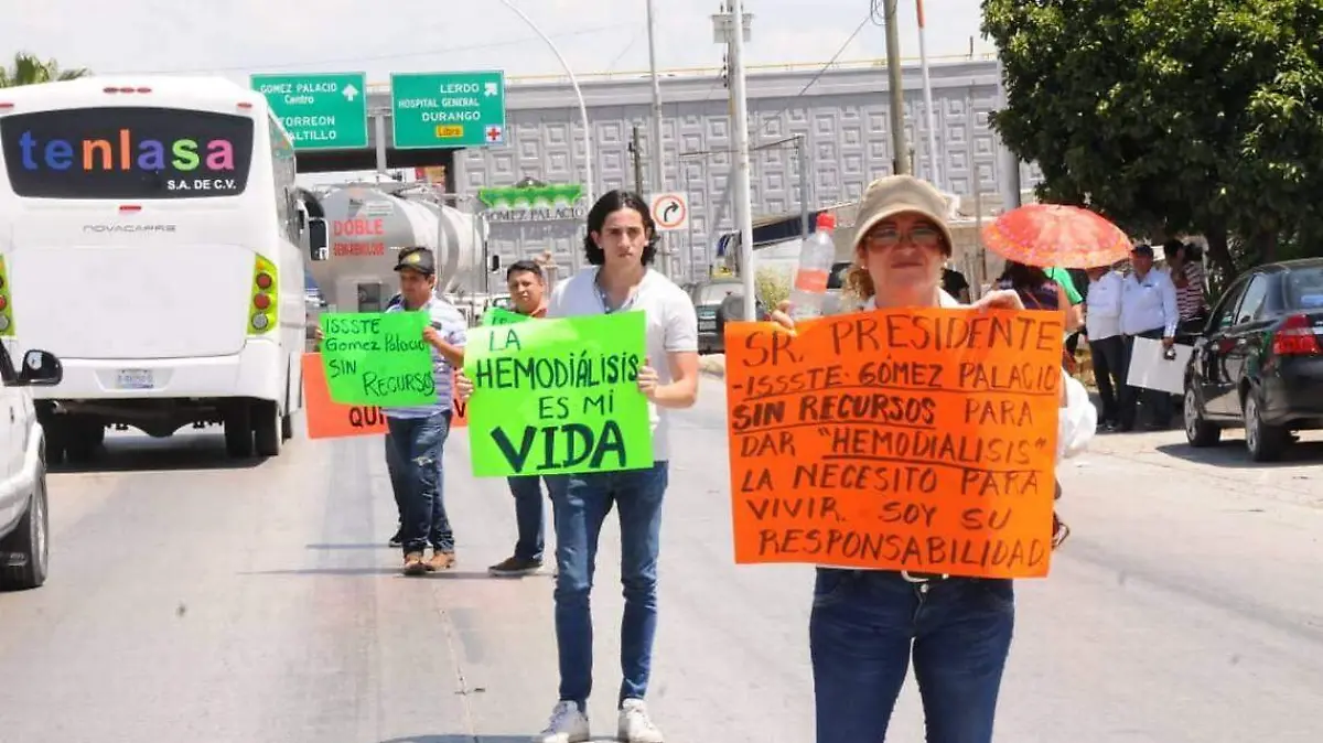 05 Hacen petición en Change para que ISSSTE no quite la hemodiálisis